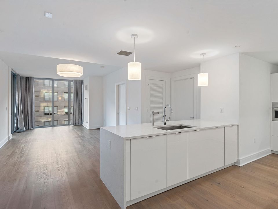 1st image of 9 Avenue At Port Imperial Unit 921