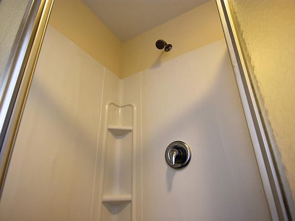 5th image of 3311 Seminole Ave Unit D