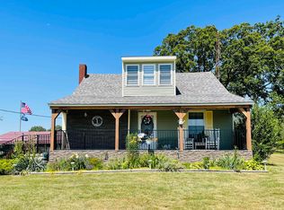 7779 Section Line Rd, Mulkeytown, IL 62865