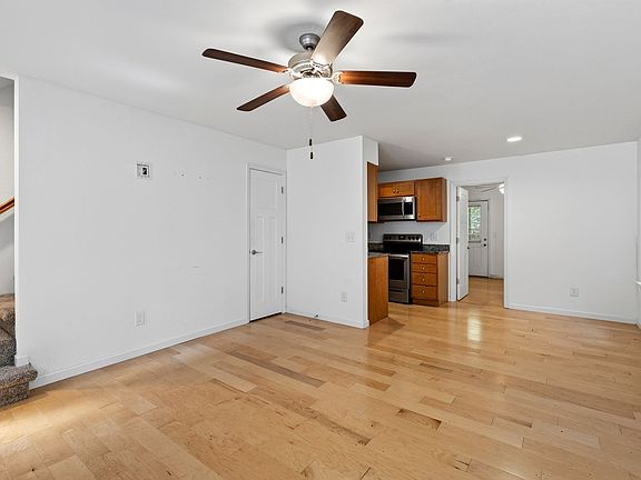 2nd image of 2005 Central St NW