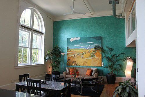 4th image of 4242 Laclede Ave APT 209