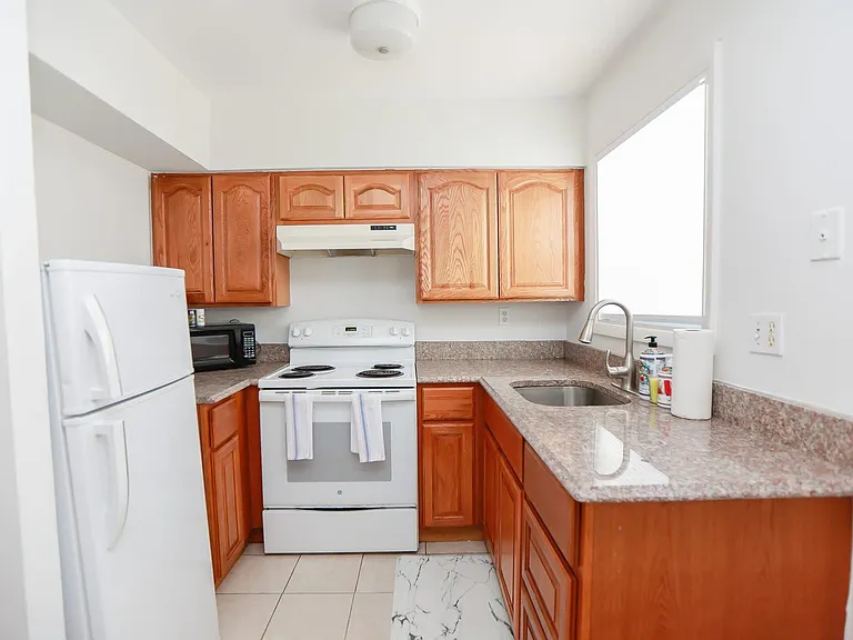 1280 W Ocean View Ave #2 — Photo 19