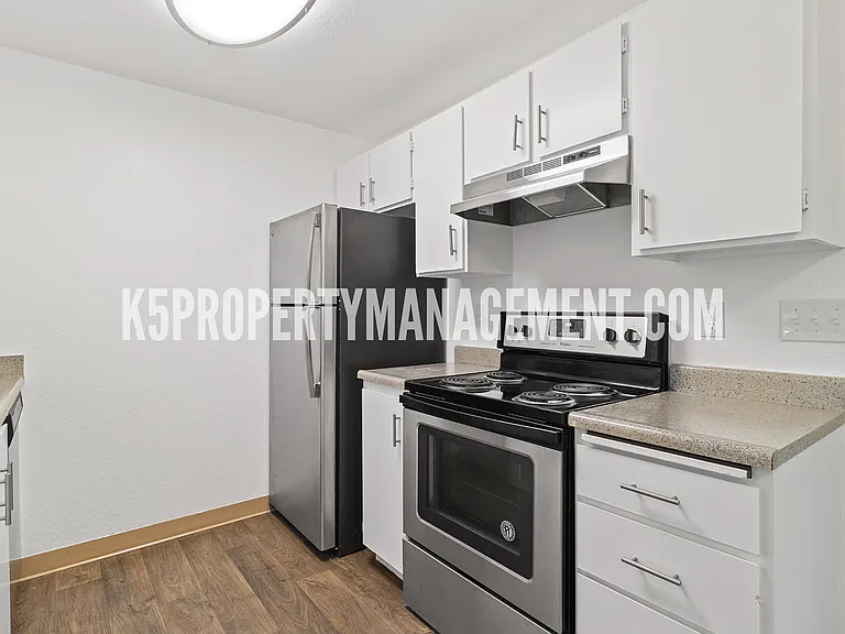 CEDAR MILL VILLAGE APARTMENTS — Photo 44