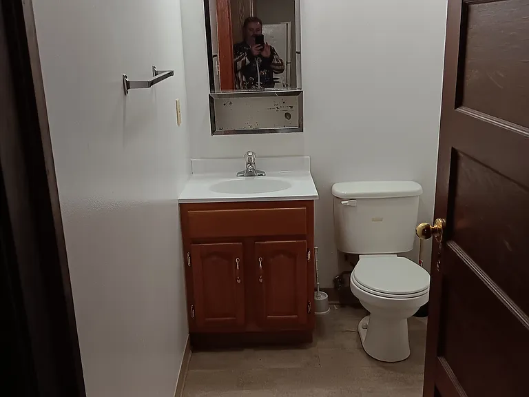 1389 Main St #5 — Photo 6