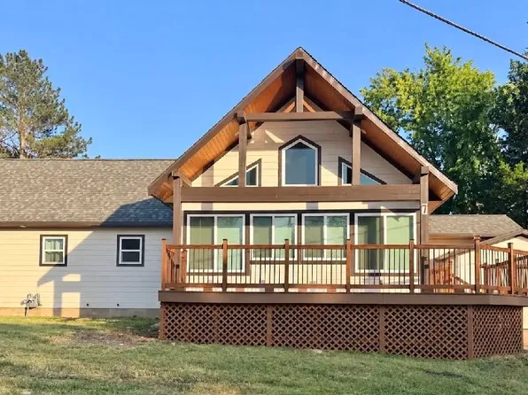 7 Rock Rd, Marion, KS 66861