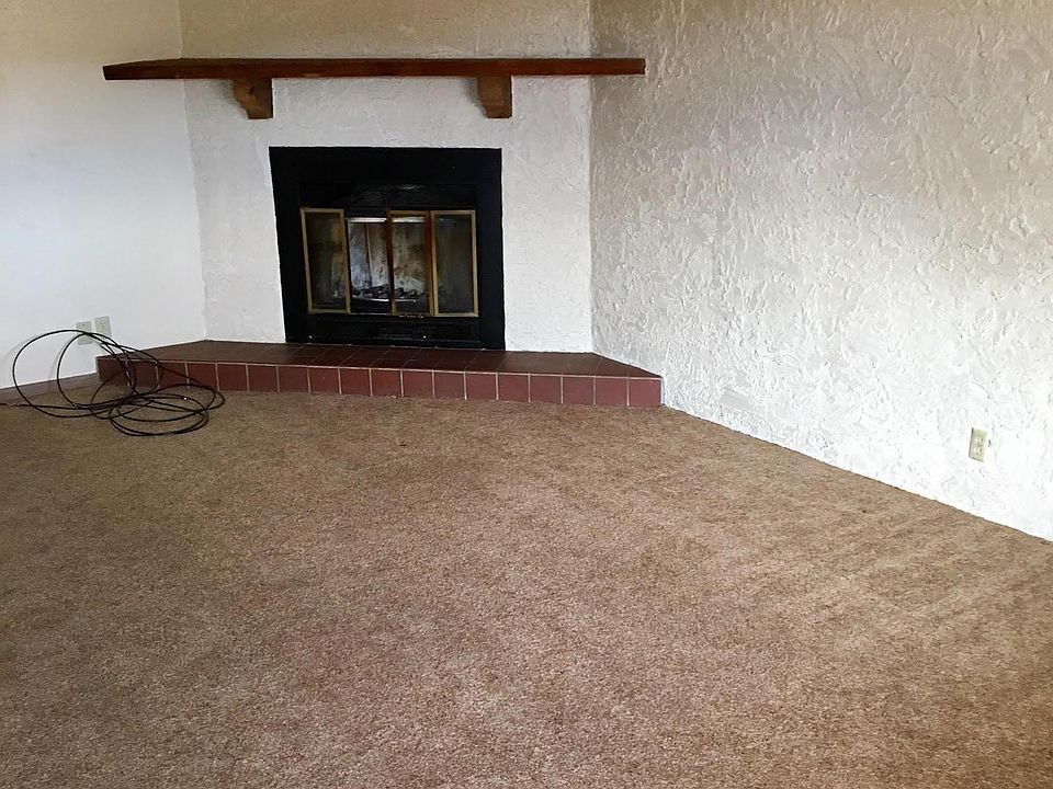 1st image of 1105B Wright Ave