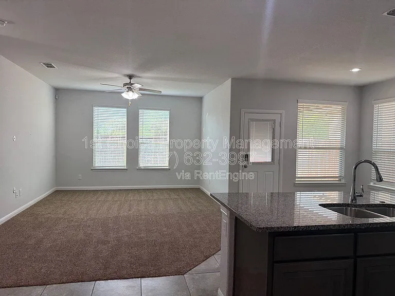 4928 Sugarcane Ln — Photo 3