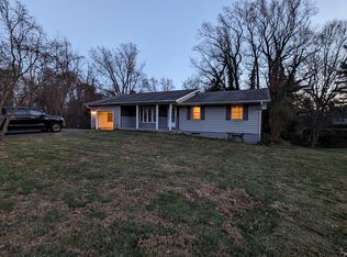 11912 Kerwood Rd, Silver Spring, MD 20904