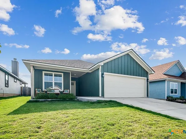 148 Feather Way, Fredericksburg, TX 78624