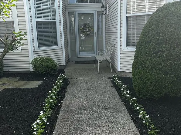 2597 Morningstar Rd, Wall Township, NJ 08736