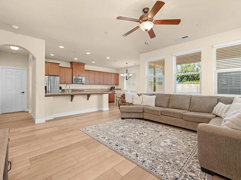 2481 S Via Versilia Dr — Photo 12