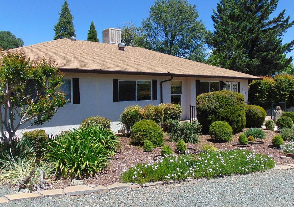 1st image of 870 Boggs Ln