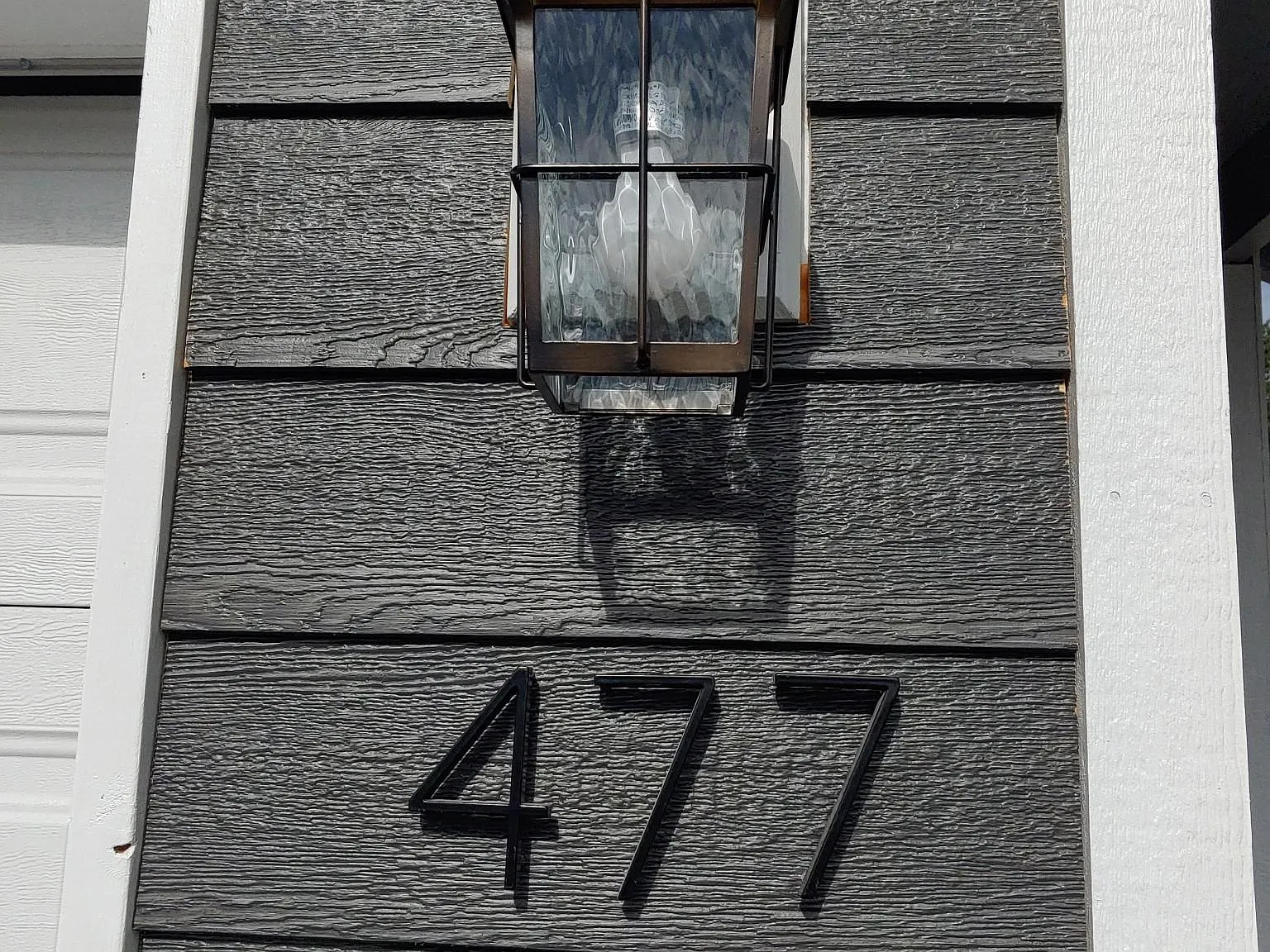477 W Redoubt Ave — Photo 2