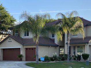 9556 Meadow Cliff Ct, Elk Grove, CA 95758