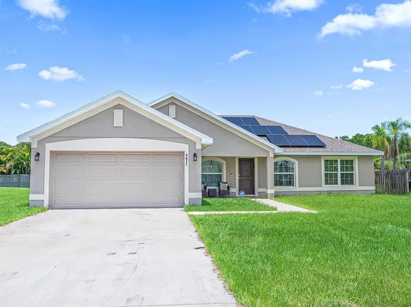 771 SE Starflower Avenue, Port St Lucie, FL 34983