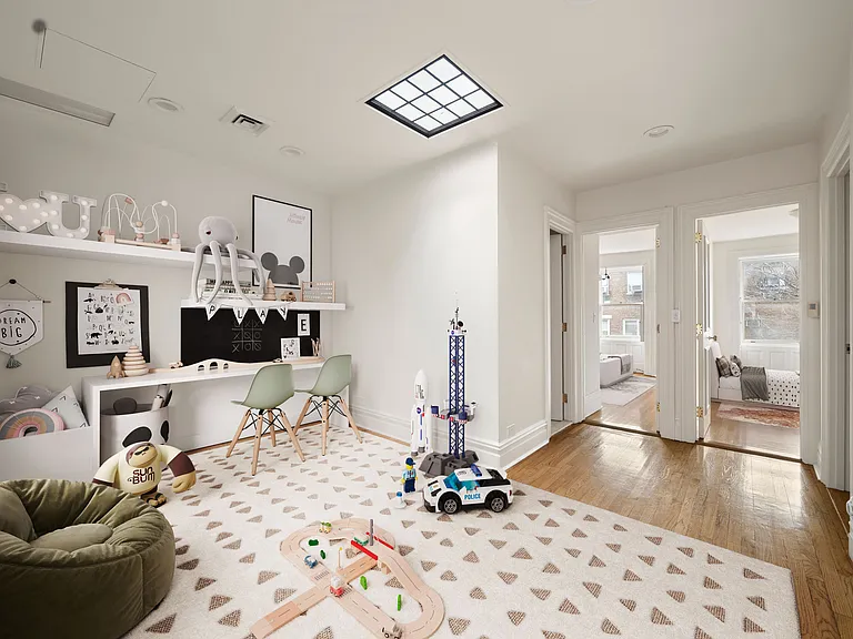 51 W 73rd St #TOWNHOUSE — Photo 14