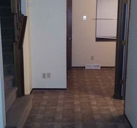 3rd image of 6868 S Ash St