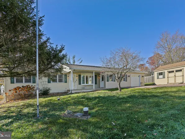 4516 Oakleigh Dr, Manchester, MD 21102