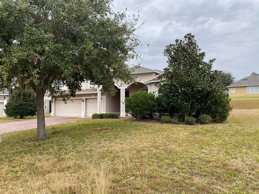 2nd image of 3933 Derby Glen Dr