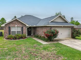 21700 W Edgewood Dr, Saucier, MS 39574