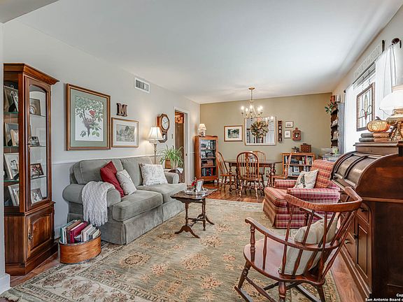 5th image of 6711 FOREST DELL ST