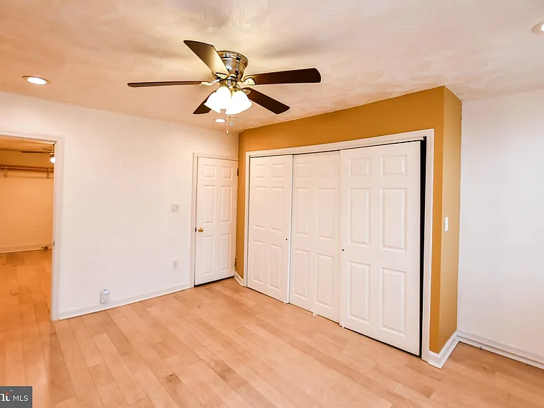 2509 Christian St — Photo 17