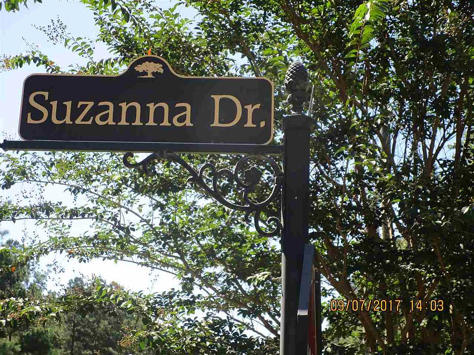 1st image of Suzanna Dr