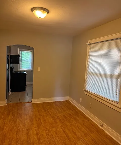 1011 Broadmoor Dr #B — Photo 5