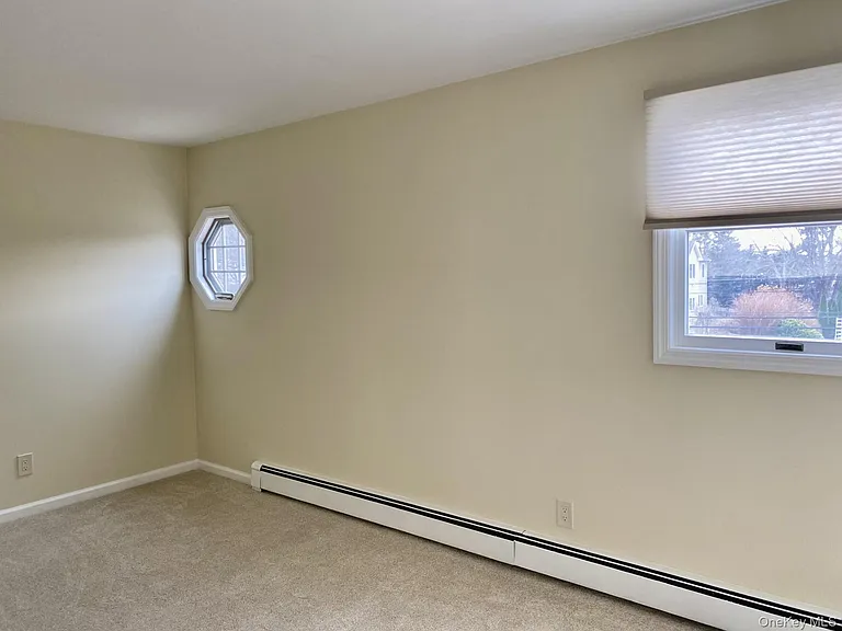 23 Grossman St — Photo 3