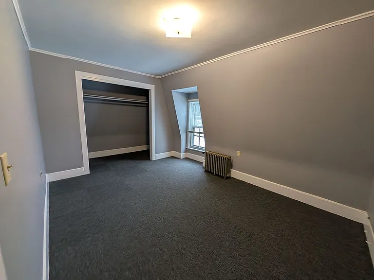 31 Central Ave — Photo 29