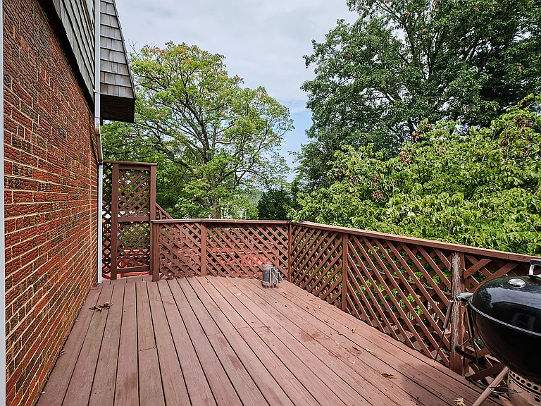 1318 Perry St NE — Photo 53