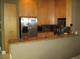 612 NE 11th Ave, Fort Lauderdale, FL 33304
