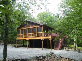 126 Aspen Dr, Milford, PA