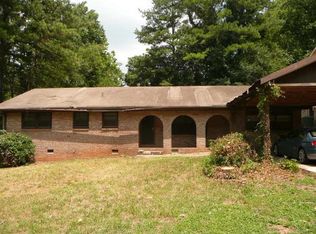 1360 Cornwall Rd, Decatur, GA 30032