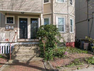 34 Camp St #1, Cambridge, MA, 02140