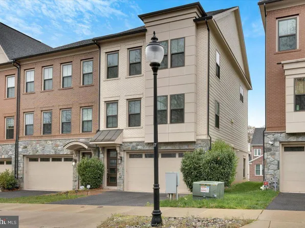 226 Caulfield Ln, Gaithersburg, MD 20878