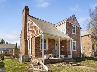 720 N York Rd, Willow Grove, PA 19090