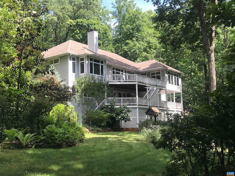 1st image of 423 Foothills Dr