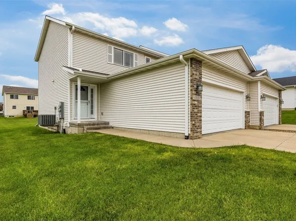 1557 Hunters Creek Way, Marion, IA 52302