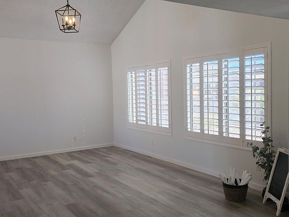 2nd image of 2344 W MARCONI Avenue