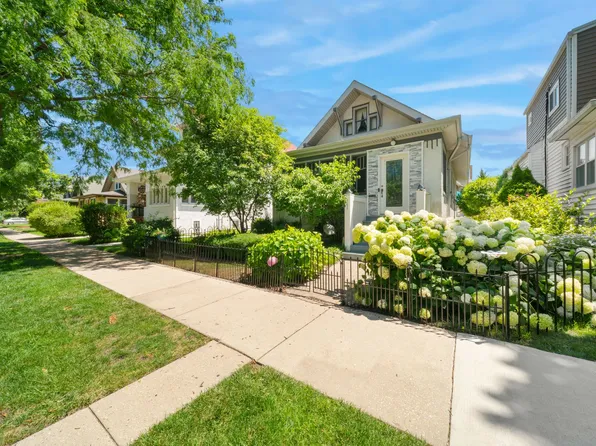 740 S Grove Ave, Oak Park, IL 60304