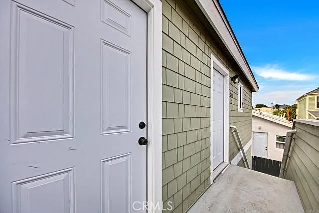 Studio, 266 sqft, $1,650 — Photo 3