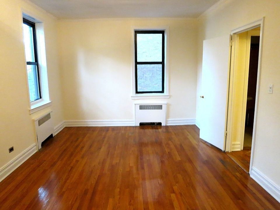 2nd image of 11110 76th Rd APT I1