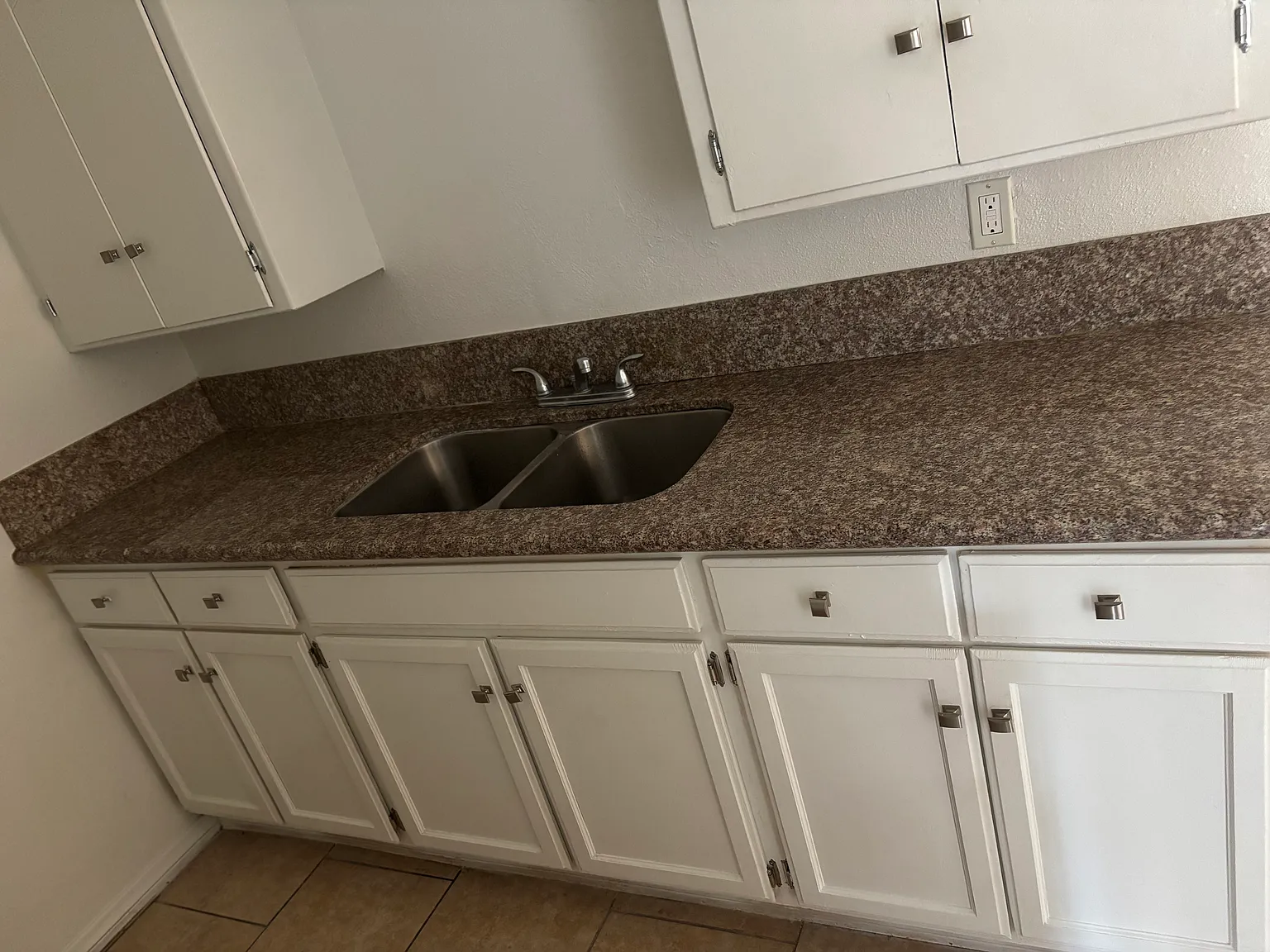 1 bed, 650 sqft, $1,800 — Photo 3