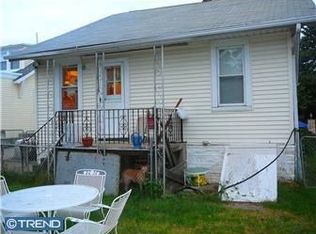 1240 Brighton St, Philadelphia, PA 19111