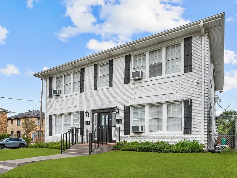 3901 Dallas St #D — Photo 33