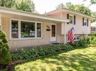 143 55th Pl, Downers Grove, IL 60516