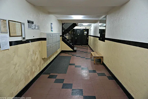 Rented by Anna Pinto Realty | media 15