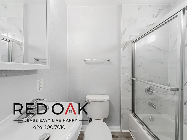 1032-1036 S Normandie Ave #1036-9 — Photo 12