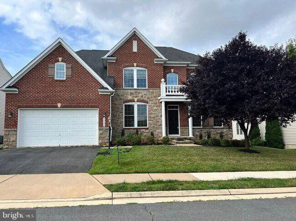 44377 Stone Roses Cir, Ashburn, VA 20147